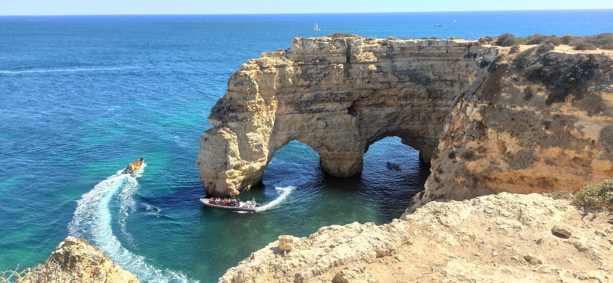 Arco de Marinha, símbolo del Algarve Arco de Marinha, símbolo del Algarve