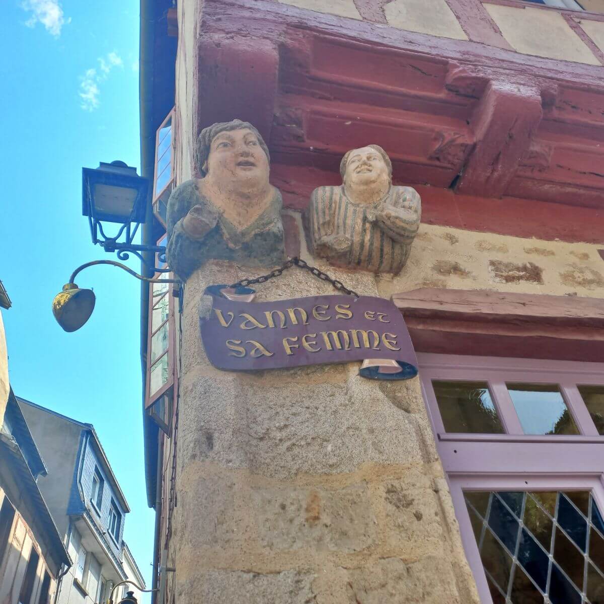 La casa de Vannes et sa femme (Place Valencia) La casa de Vannes et sa femme (Place Valencia)