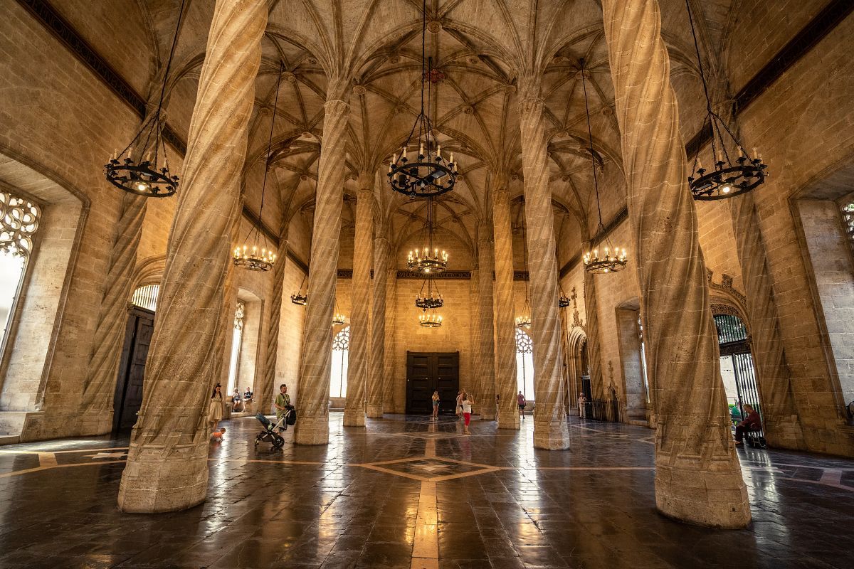 Lonja de la Seda de Valencia ©Northleg officia Lonja de la Seda de Valencia ©Northleg officia