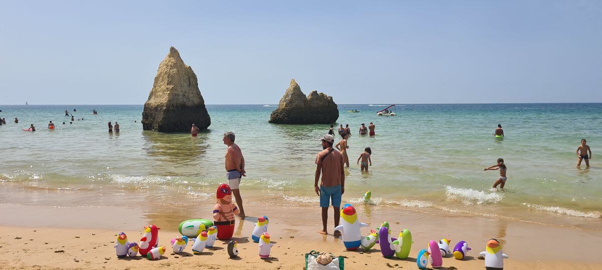 Playa de los Tres Hermanos Playa de los Tres Hermanos