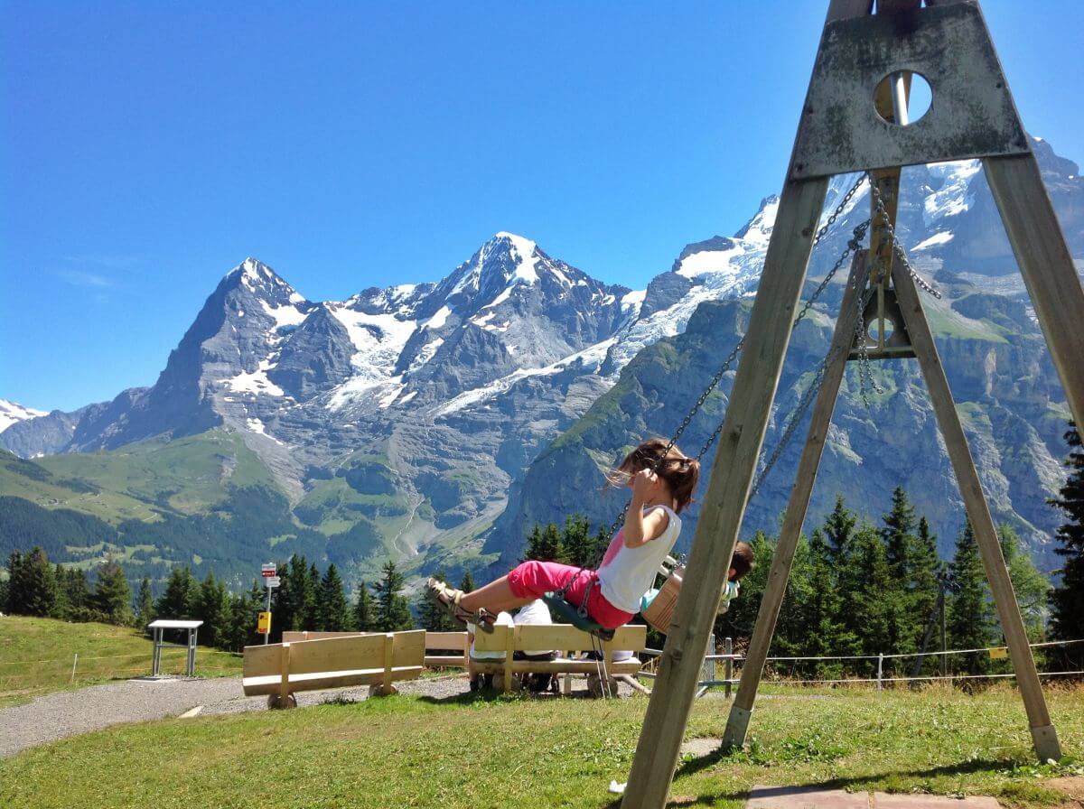 Eiger, Mönch y Jungfrau desde Allmendhübel Eiger, Mönch y Jungfrau desde Allmendhübel