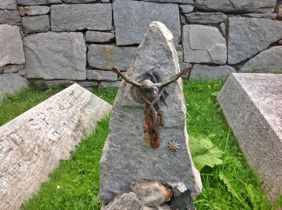 Cementerio de Zermatt Cementerio de Zermatt