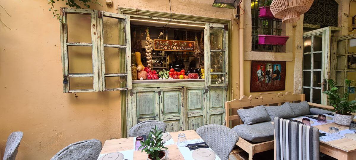 Cualquier lugar es precioso para cenar en Rétino Cualquier lugar es precioso para cenar en Rétino