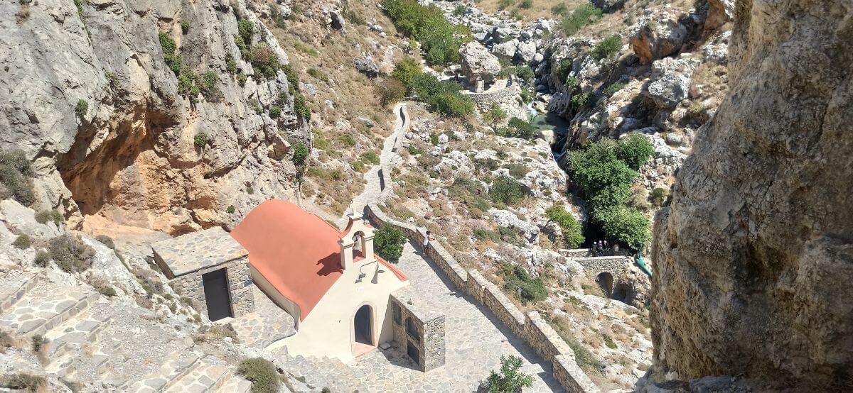 Ermita de Kourtaliotiko Ermita de Kourtaliotiko