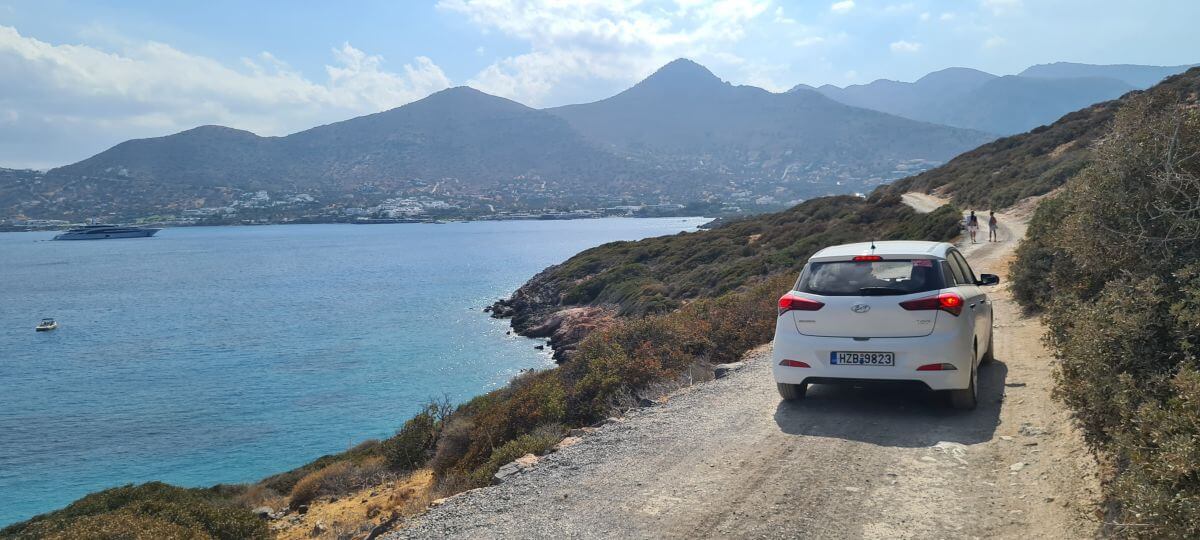 Carretera de la península de Elounda (doble sentido) Carretera de la península de Elounda (doble sentido)