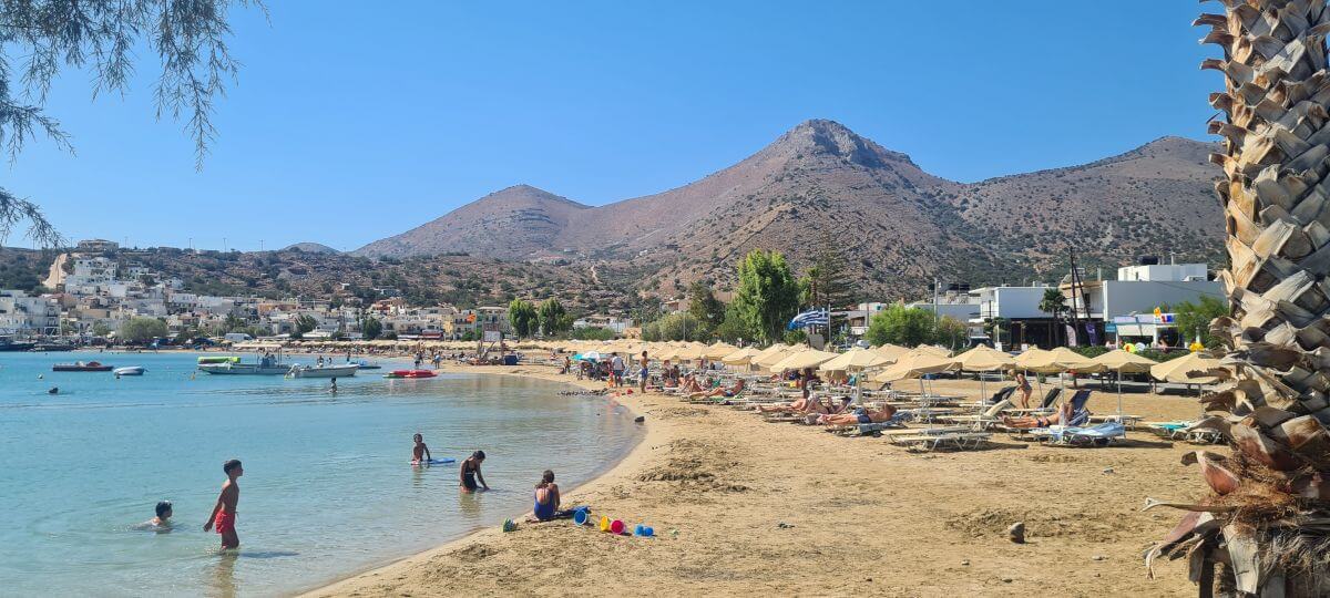 La playa de Elounda La playa de Elounda