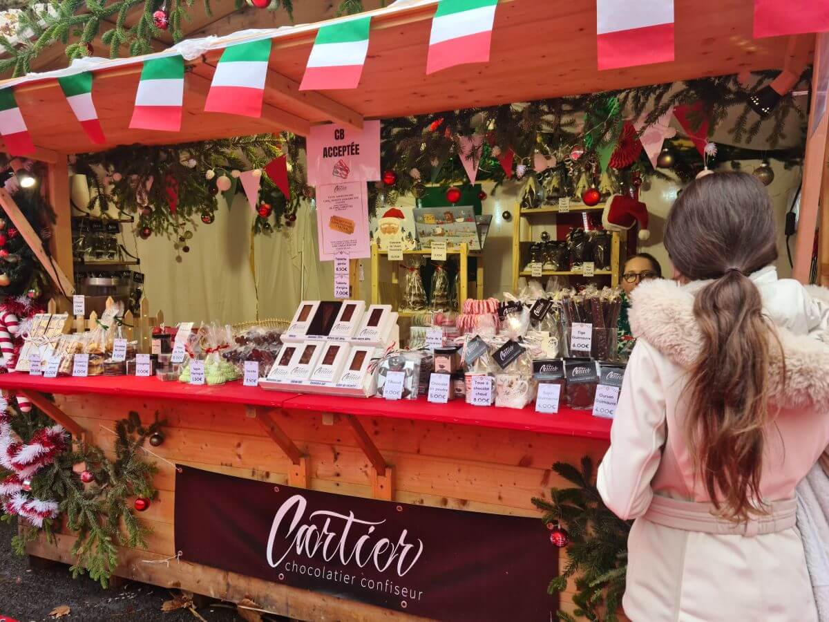 Compras de Navidad en Sarlat-la-Caneda Compras de Navidad en Sarlat-la-Caneda