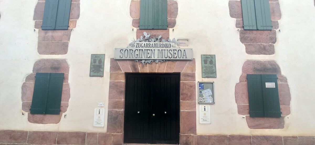 El Museo de las Brujas de Zugarramurdi El Museo de las Brujas de Zugarramurdi