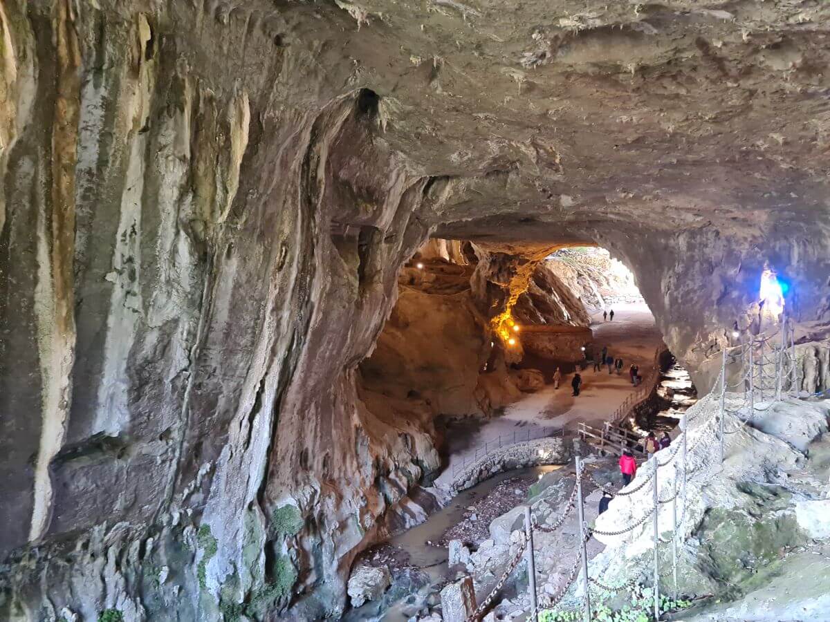 El impresionante tamaño de las cuevas El impresionante tamaño de las cuevas