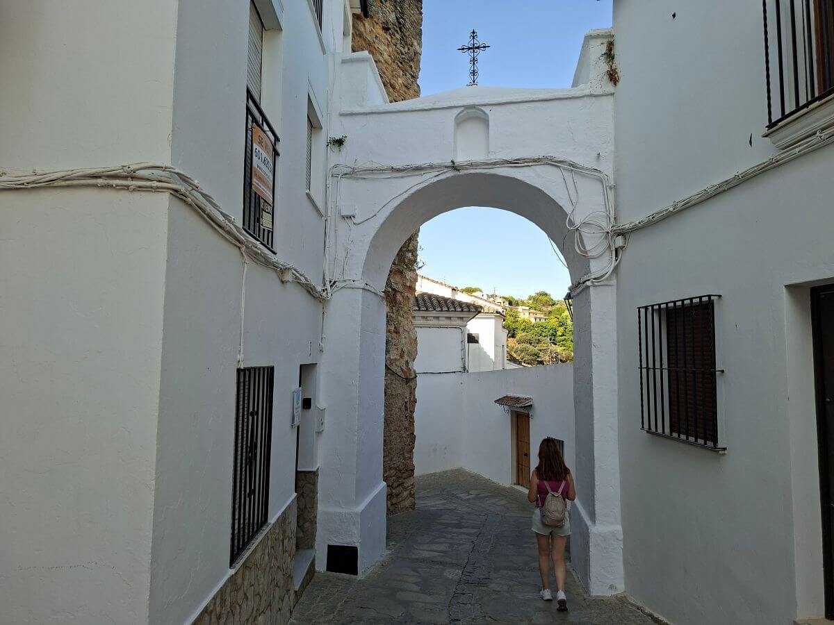 Calles cerca de la Iglesia Nuestra Señora de la Encarnación Calles cerca de la Iglesia Nuestra Señora de la Encarnación