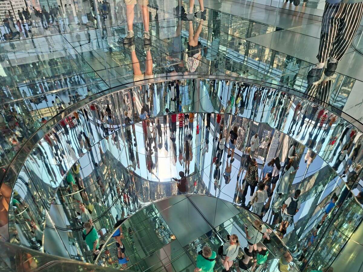 Reflejos imposibles del Summit One Vanderbilt Reflejos imposibles del Summit One Vanderbilt