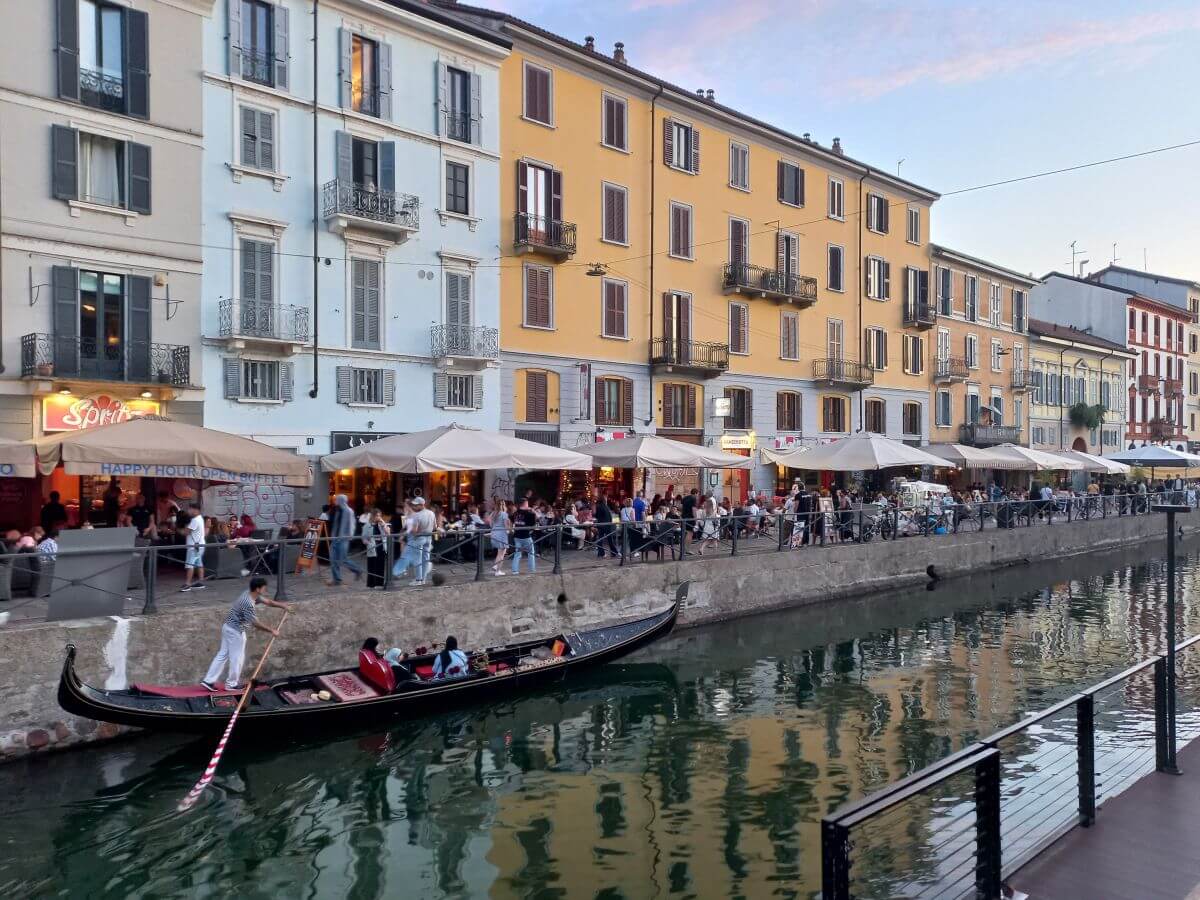 El barrio Navigli y sus canales El barrio Navigli y sus canales