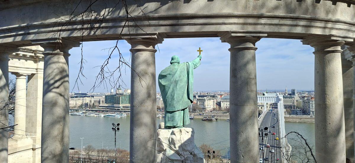El puente Isabel desde el Monte Gellért