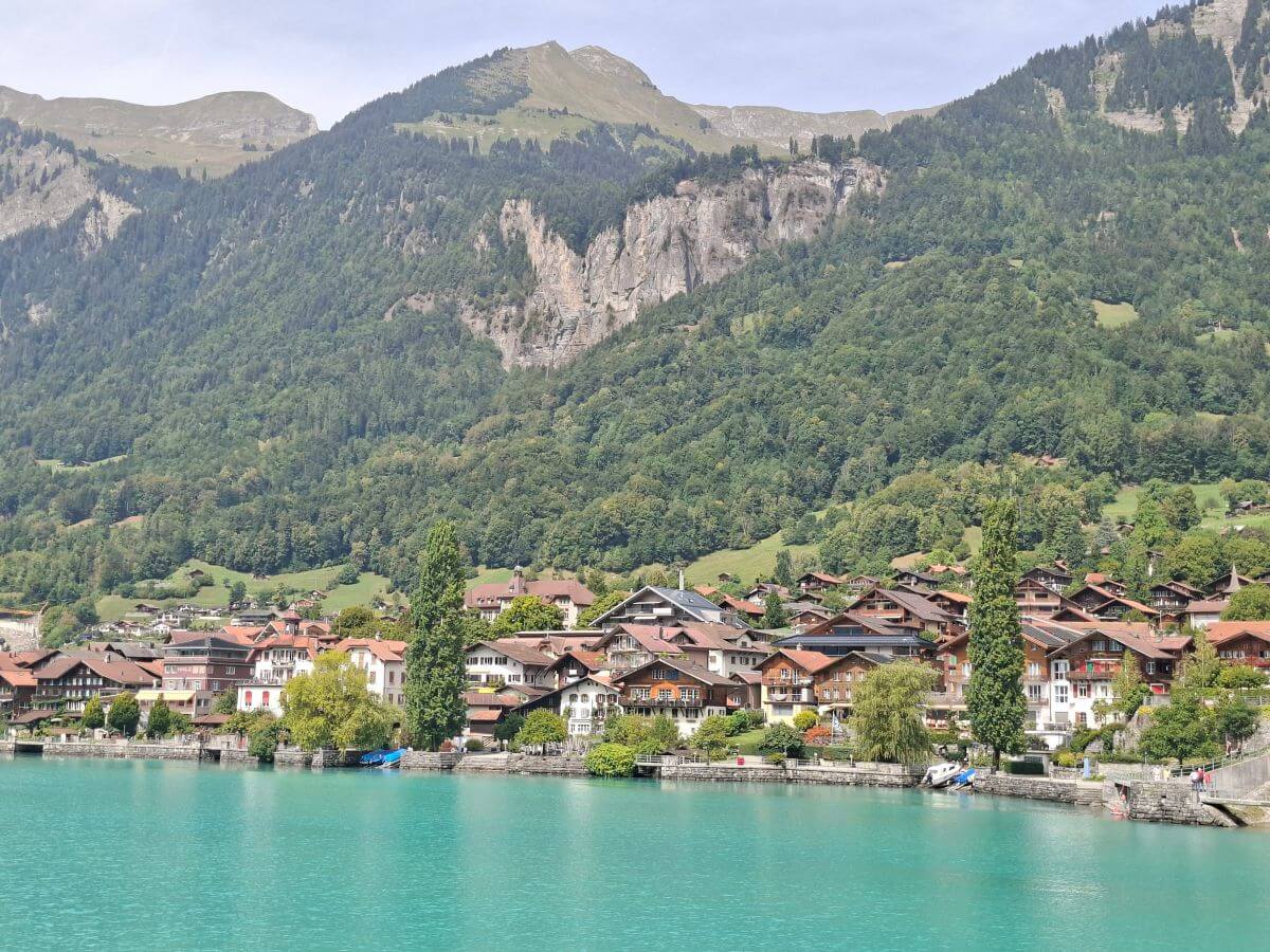 Brienz desde el lago