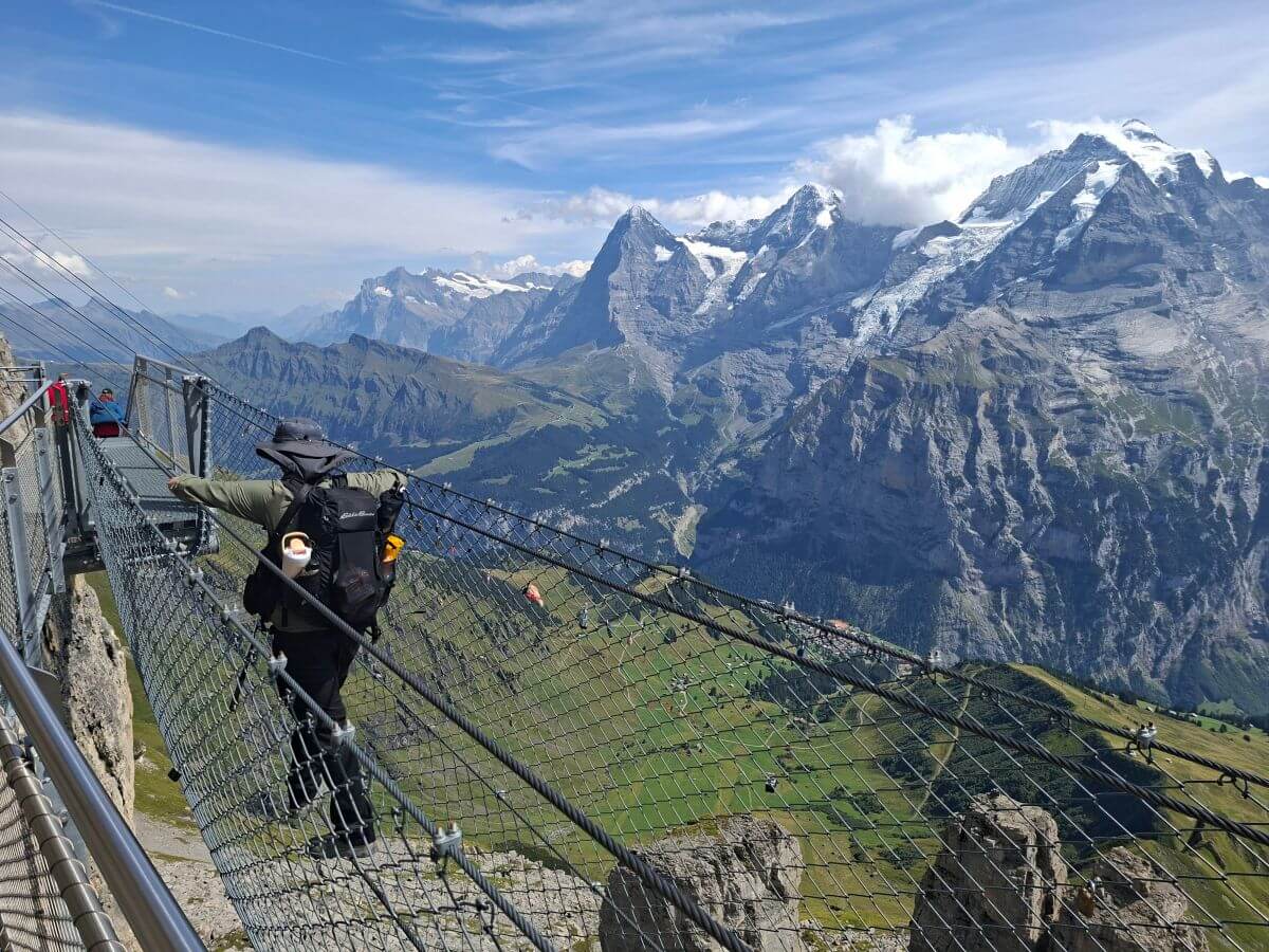 No mires abajo, mejor mira al Eiger, el Mönch y la Jungfrau