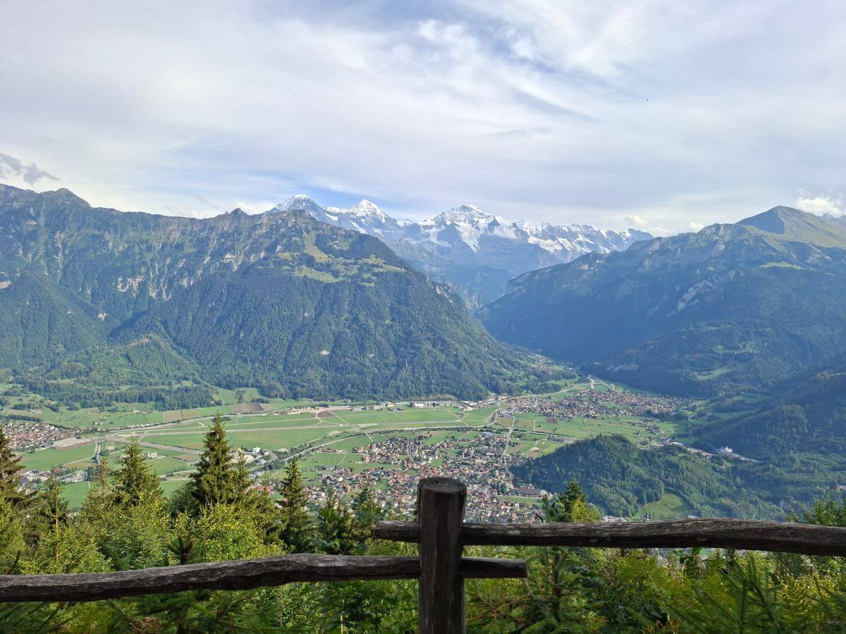 Panorámica de Interlaken desde el Harder Kulm